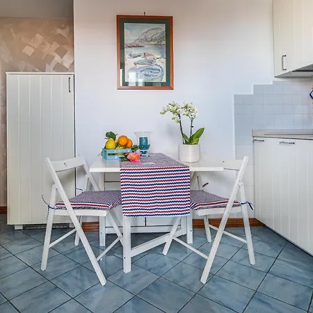 Apartment Aquamarine Vico Equense