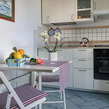 Apartment Aquamarine Vico Equense